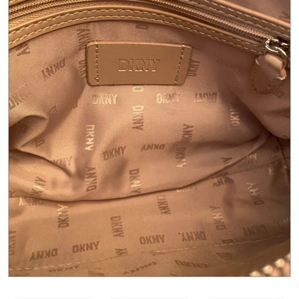 EUC DKNY Peyton Camera Bag in Rose Water Pink